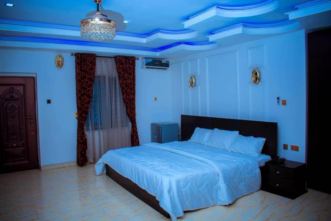 Mexiloyd Luxury Rooms & Suites Port Harcourt Exterior photo